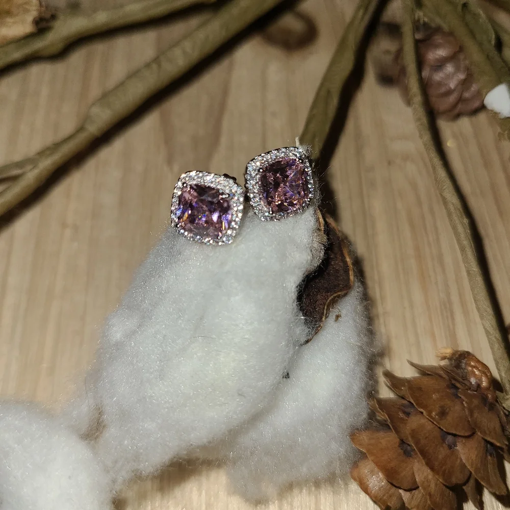 BREATHTAKING!!! BARBIE PINK  Halo Cut CZ stud earrings - Picture 7 of 9